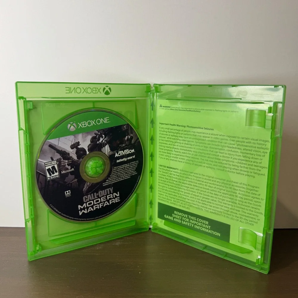 Xbox One Call of Duty Modern Warfare Video Game 4K‎ HDR FPS Activision